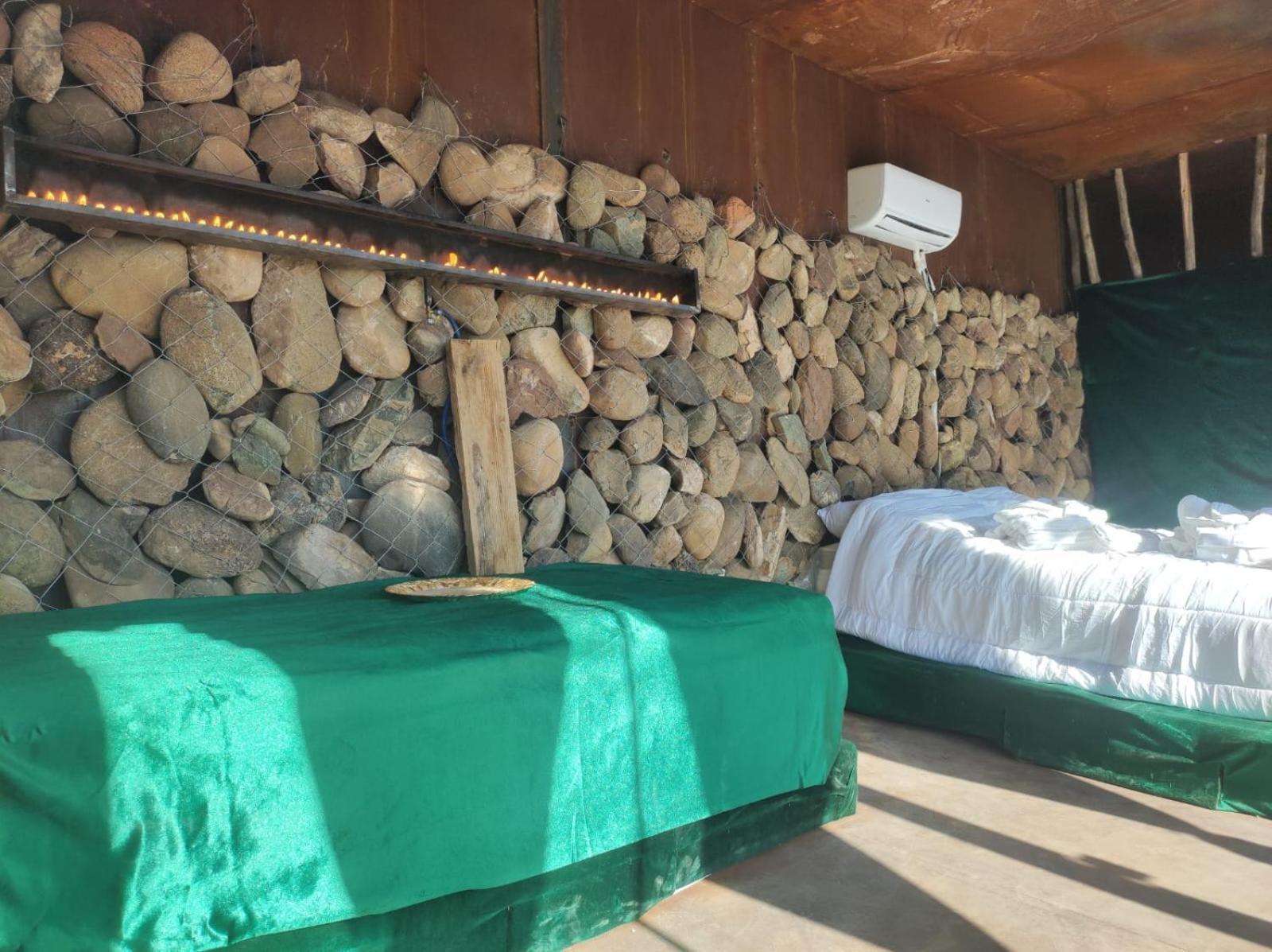 Revolution Stone Cliff Eco Resort Agafay Екстер'єр фото
